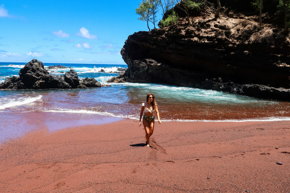 Top 5 Instagram Photo Stops Red Sand Beach Road to Hana